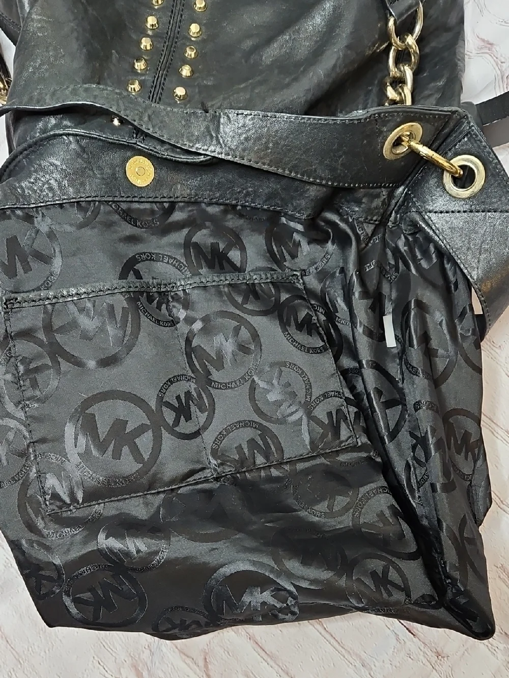 Michael Kors Uptown Astor Black Leather Studded Shoulder Bag